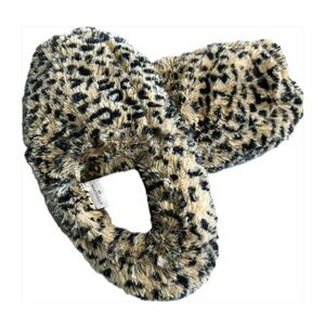 💕 NIB Warmies Wellness Cheetah Print Plush Lavender Aromatherapy Slippers